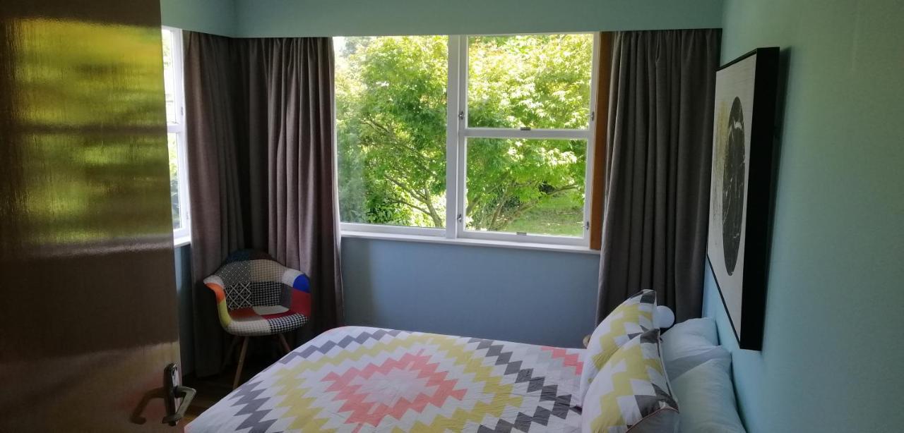 Super Central Cosy Greytown House With Garage Ngoại thất bức ảnh